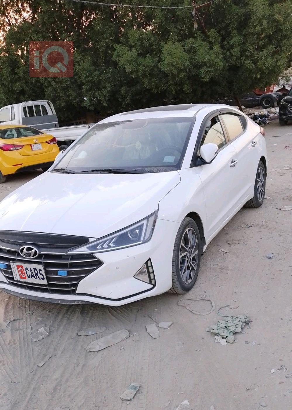 هيونداي النترا